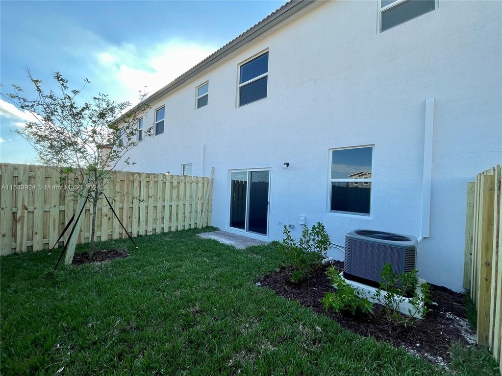 29240 Sw 162 Ct - Photo 11