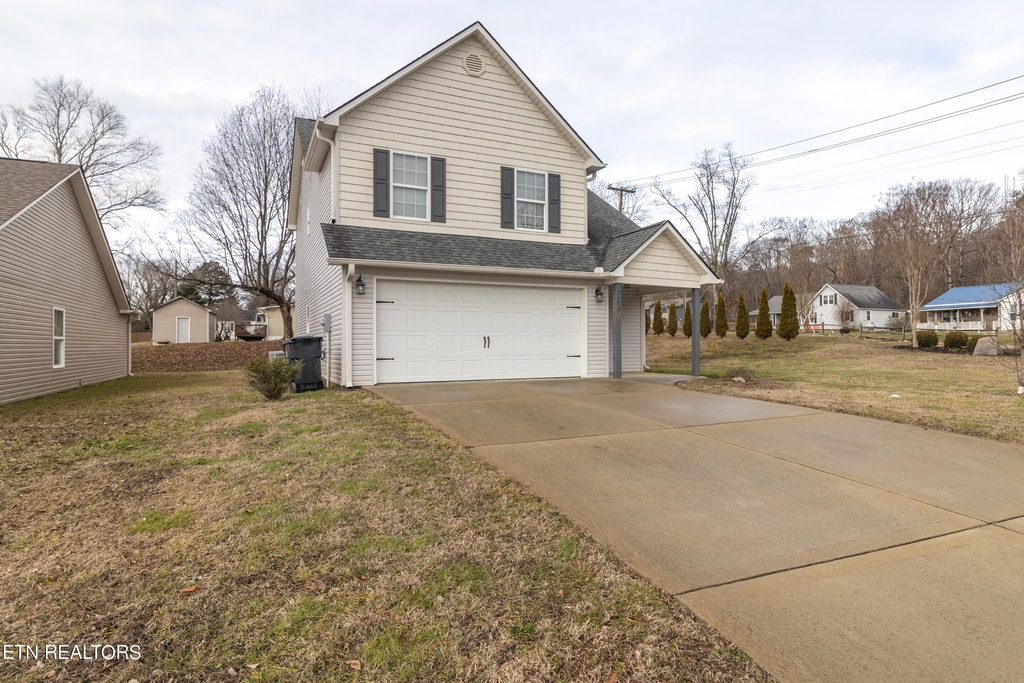 3653 Flowering Vine Way - Photo 2