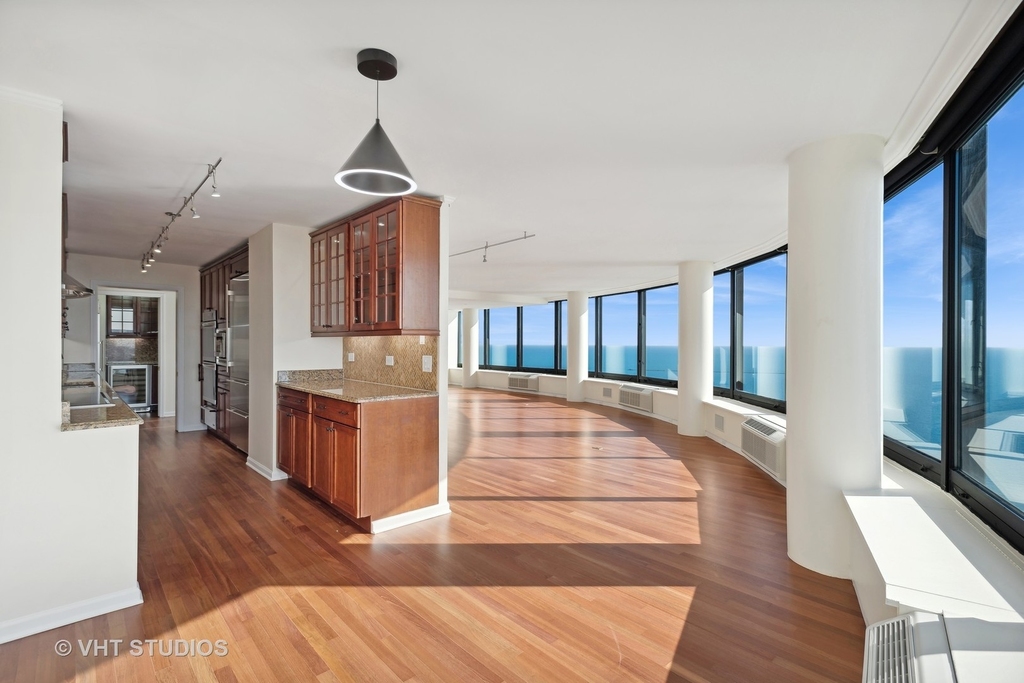 155 N Harbor Drive - Photo 9