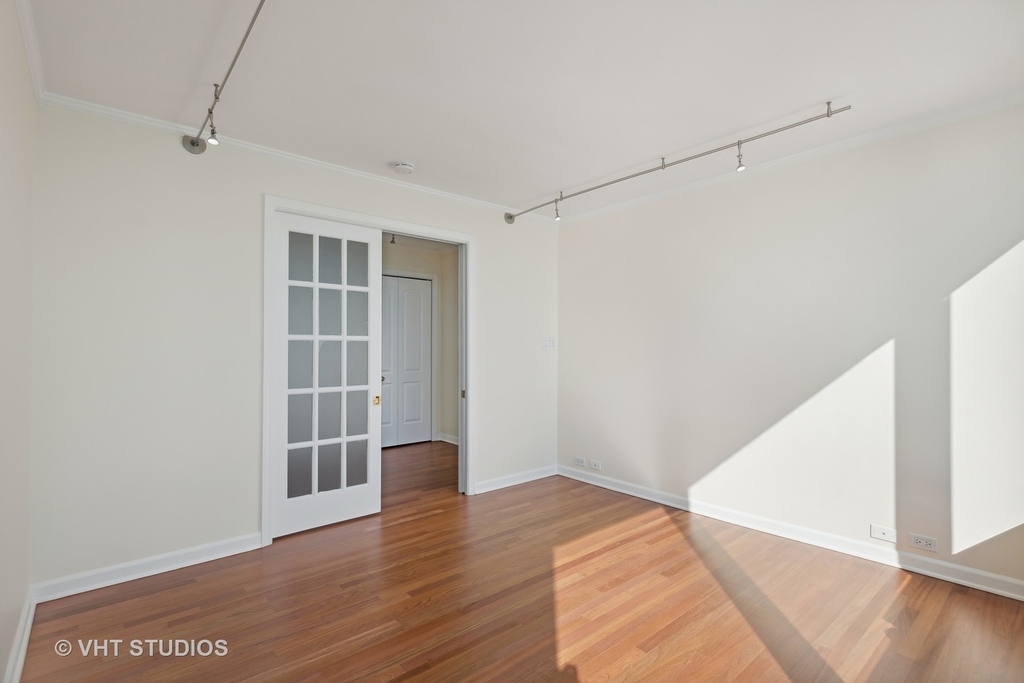 155 N Harbor Drive - Photo 18