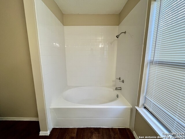 8466 Maple Ridge Dr - Photo 14