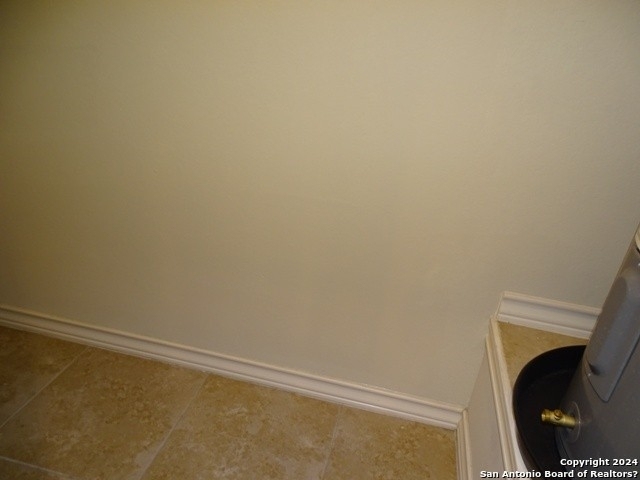 6007 Karly Way - Photo 5