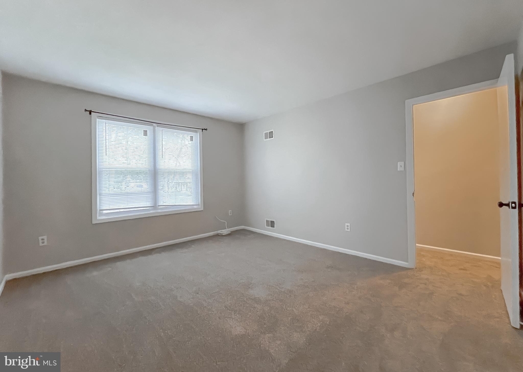 4704 Rookewood Place - Photo 26