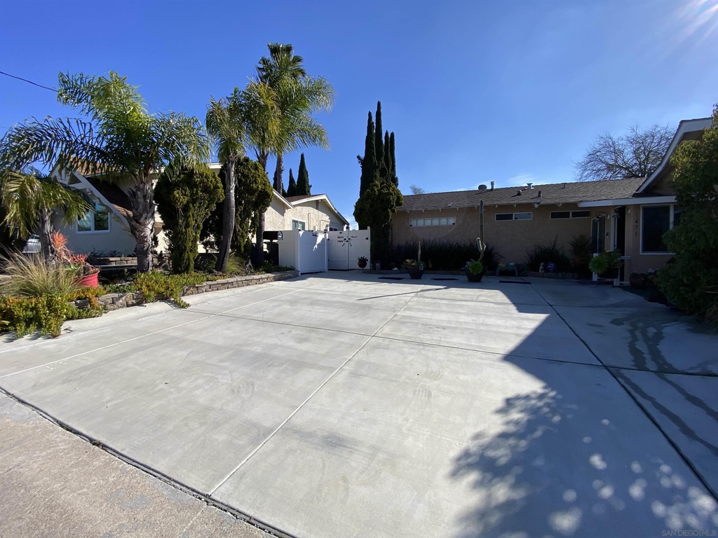 1473 La Corta Cir - Photo 0