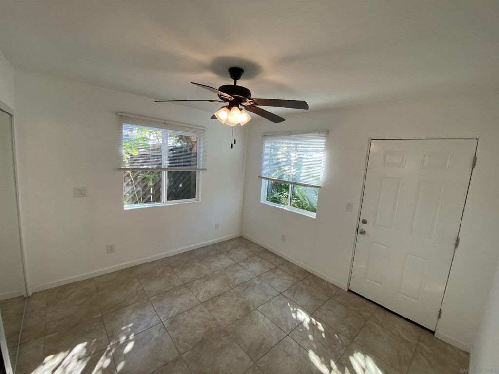 1473 La Corta Cir - Photo 13