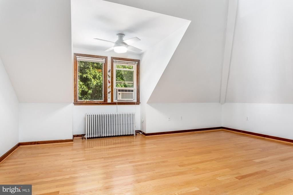 601 Rector St - Photo 10
