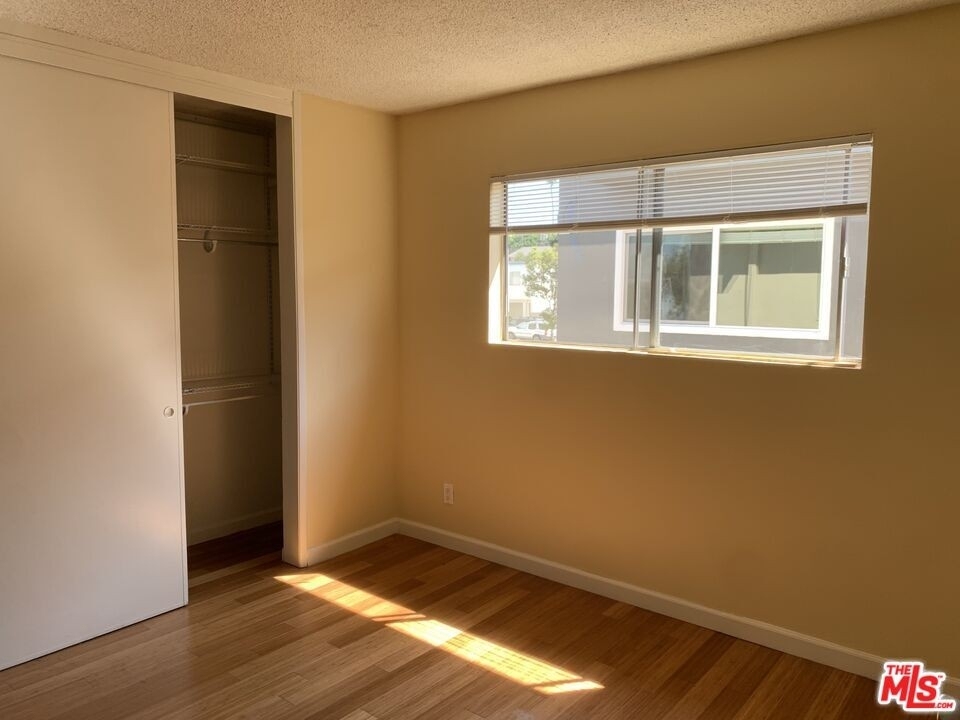 12300 Pacific Ave - Photo 13