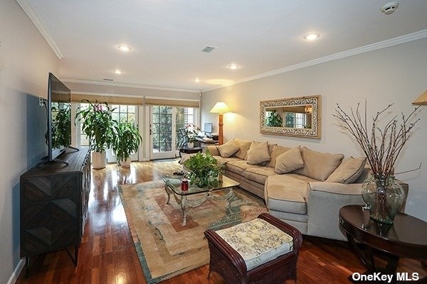 9 Northgate - Photo 1