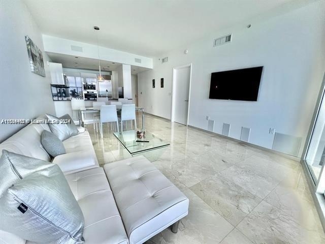 17121 Collins Ave - Photo 5