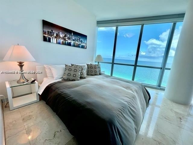 17121 Collins Ave - Photo 11