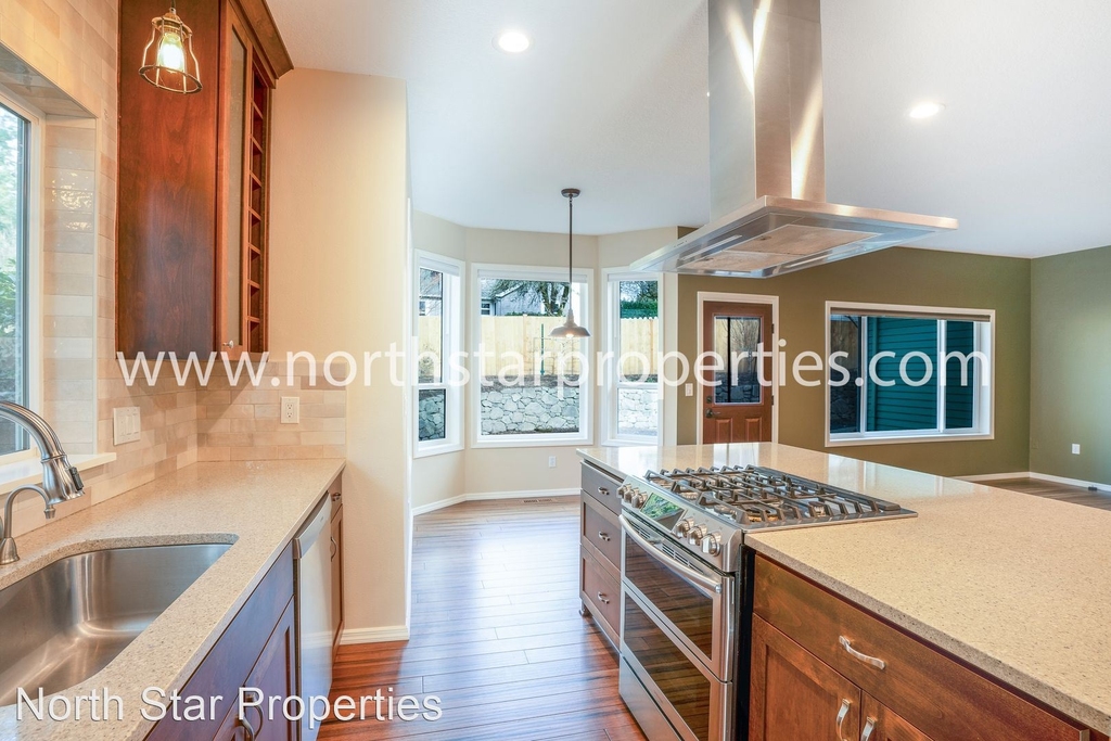 9010 Sw 9th - Photo 10