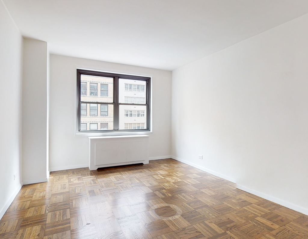 96 fifth Ave - Photo 4