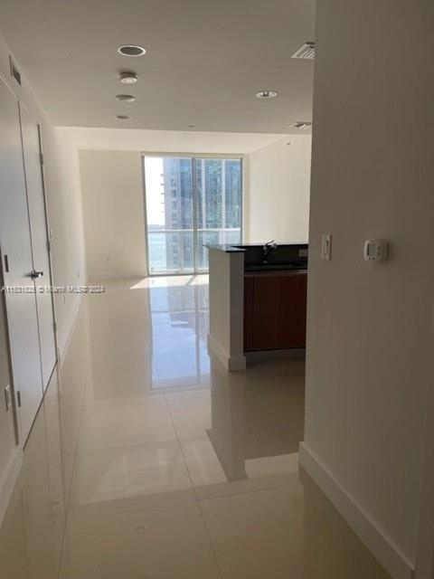 1060 Brickell Ave - Photo 18