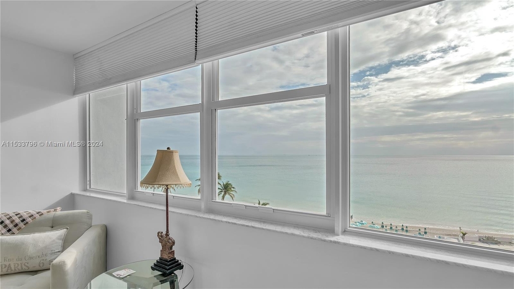 3140 S Ocean Dr (avail 5/1-11/15) - Photo 16