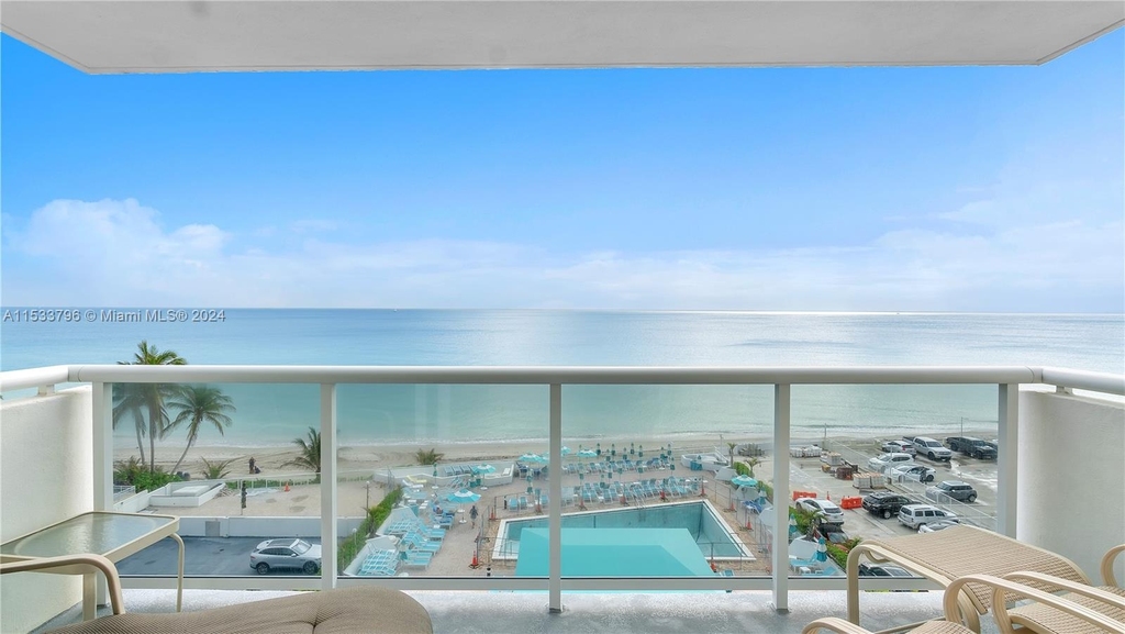 3140 S Ocean Dr (avail 5/1-11/15) - Photo 1