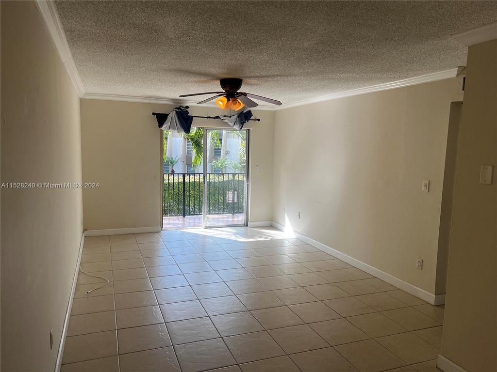 8550 Sw 109th Ave - Photo 4