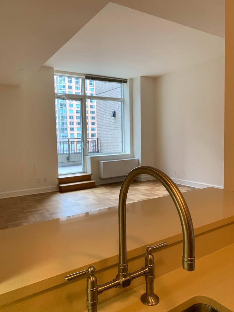 400 West 63rd Street - Photo 3