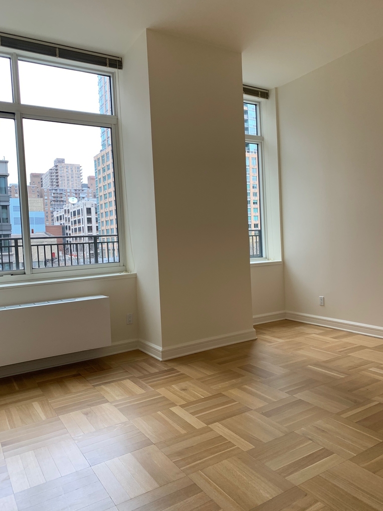 400 West 63rd Street - Photo 8