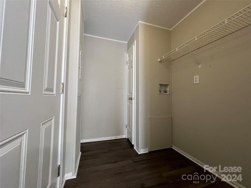 7677 Lakehaven Drive - Photo 4