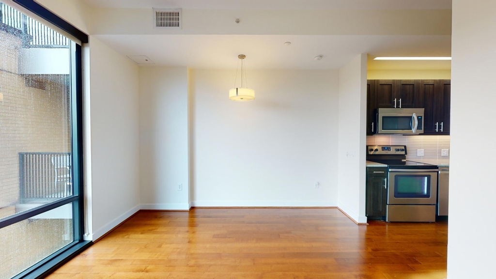 2420 14th Street Nw - Photo 2