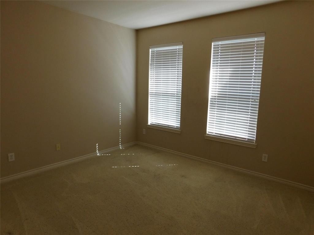 748 Clear Water Drive - Photo 6