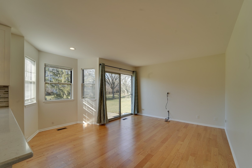 110 Brittany Drive - Photo 12