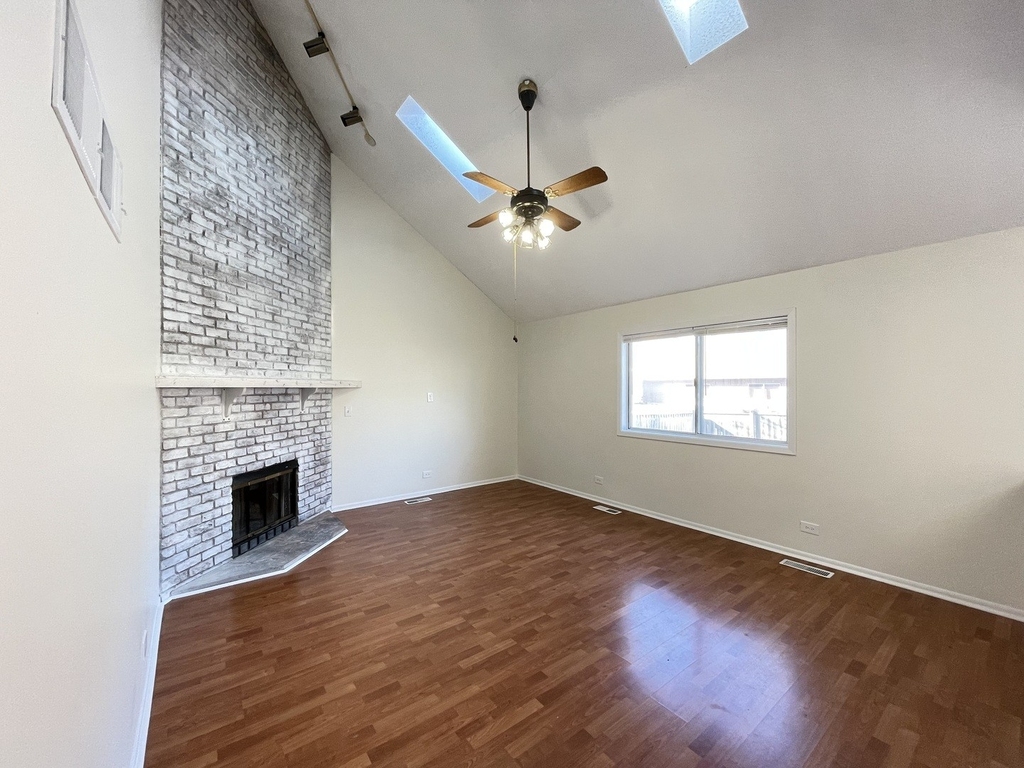 2607 Homestead Drive - Photo 5