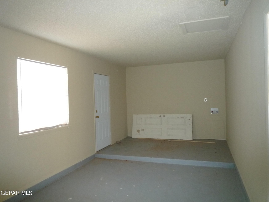 5779 Dalhart Drive - Photo 11