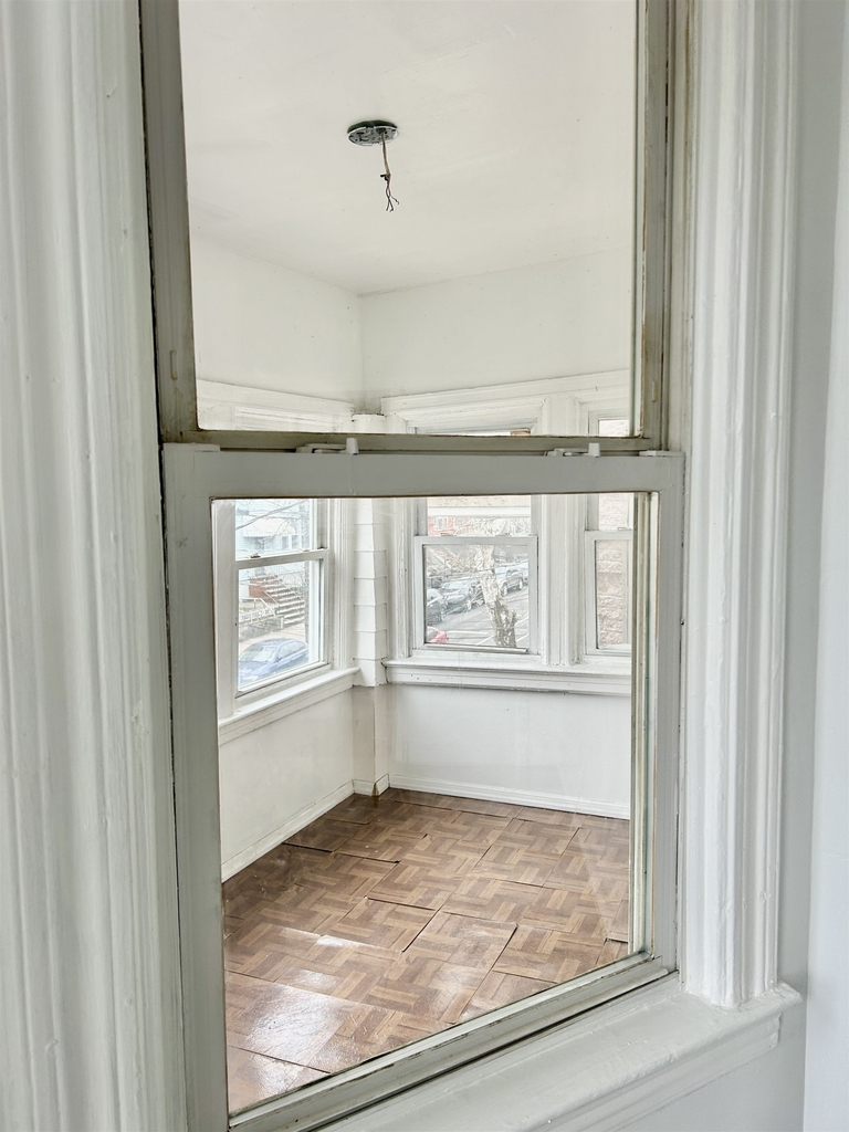 78 Van Nostrand Ave - Photo 14