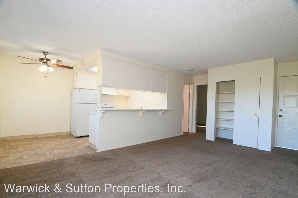 7272 Saranac Street - Photo 2