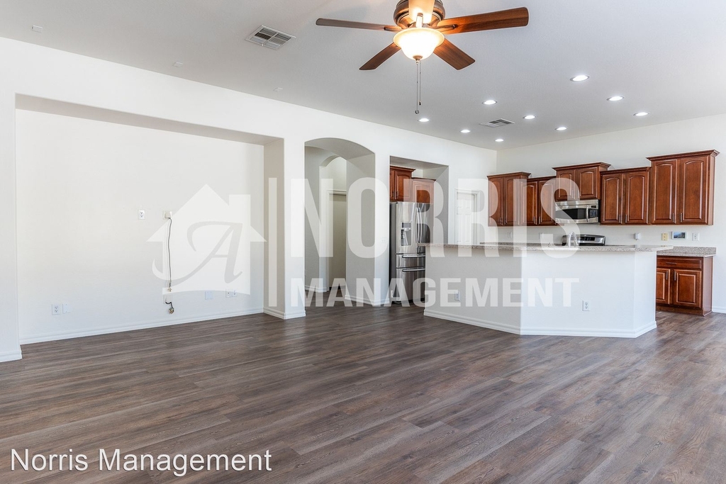 526 E Kona Dr - Photo 12