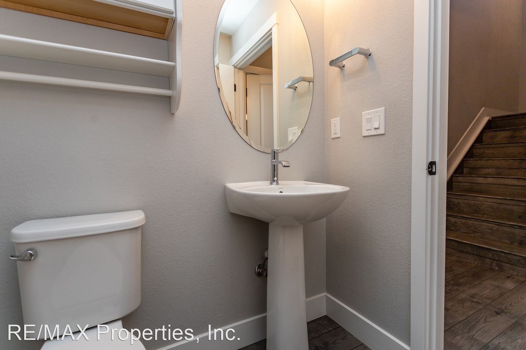 3228 Bewildering Hts. - Photo 16