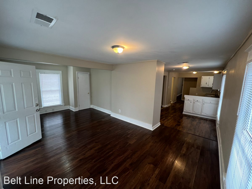 2603 Felix Ave - Photo 1