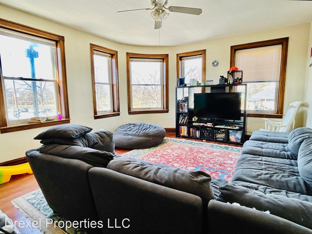 5355 W. Irving Park Rd. - Photo 2