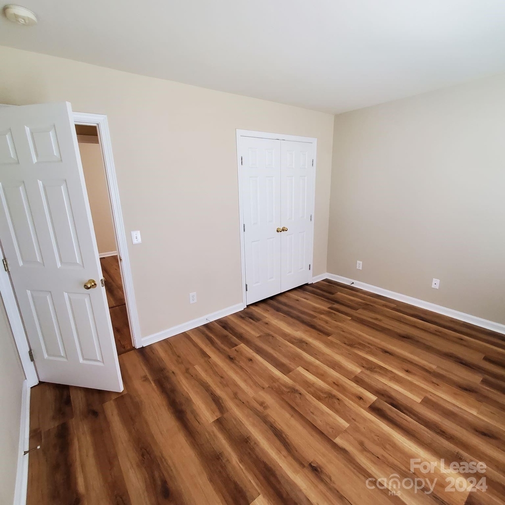 171 Gabriel Drive - Photo 5