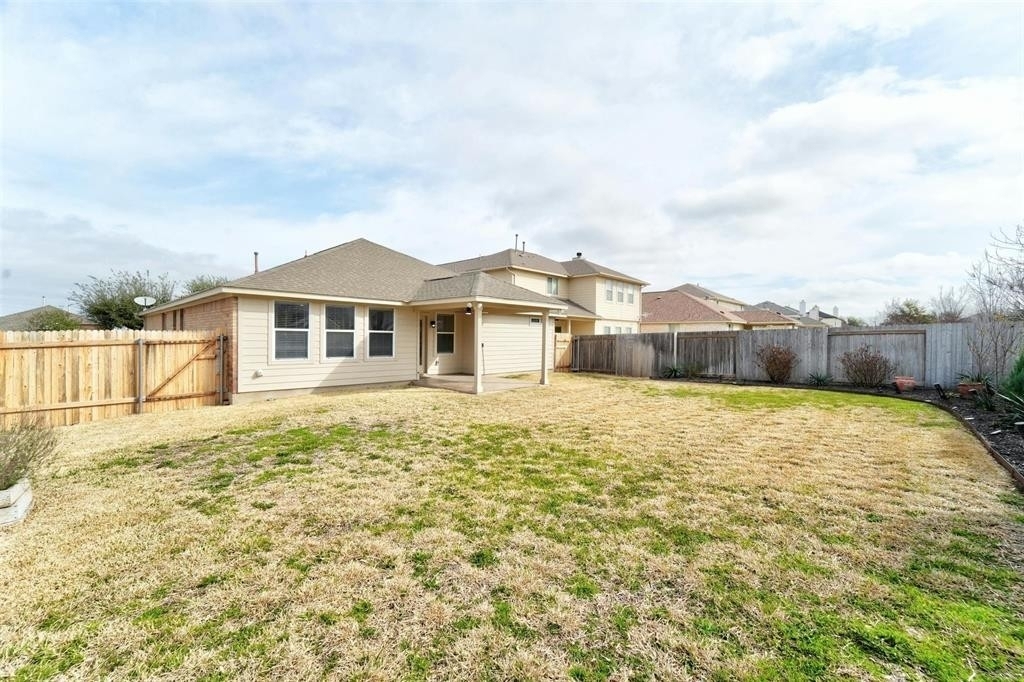 3529  Shiraz Loop - Photo 29