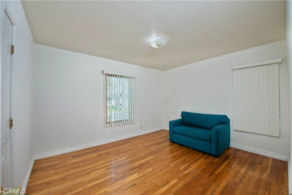 17404 Martha Street - Photo 14