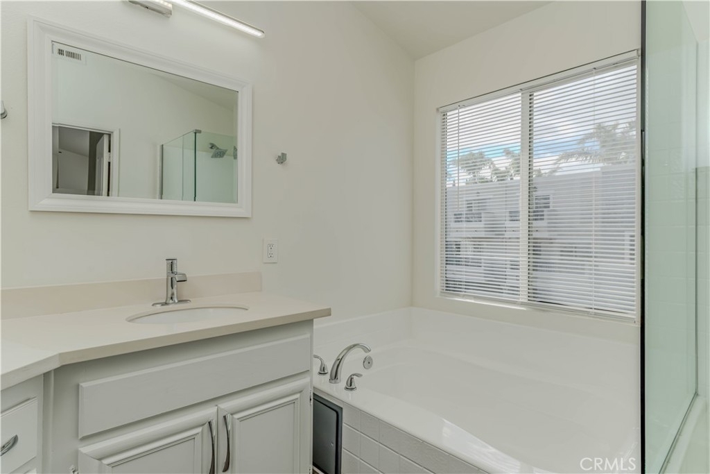 2807 Hazel Place - Photo 6