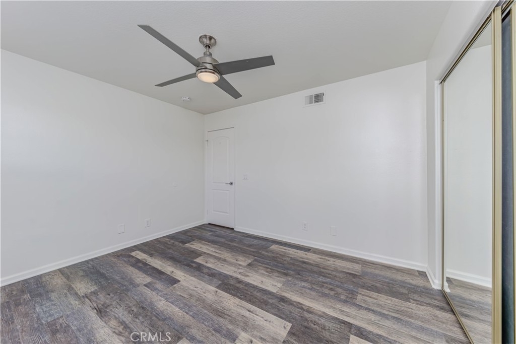 2807 Hazel Place - Photo 17