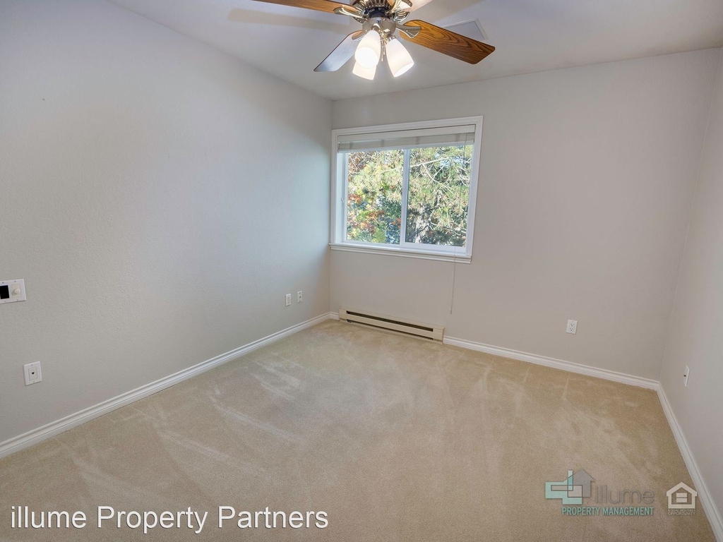 5062 Foothills Dr. - Unit G - Photo 20