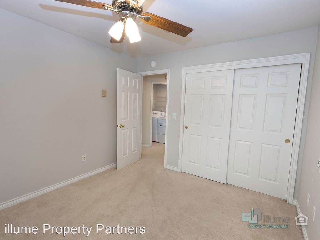 5062 Foothills Dr. - Unit G - Photo 21