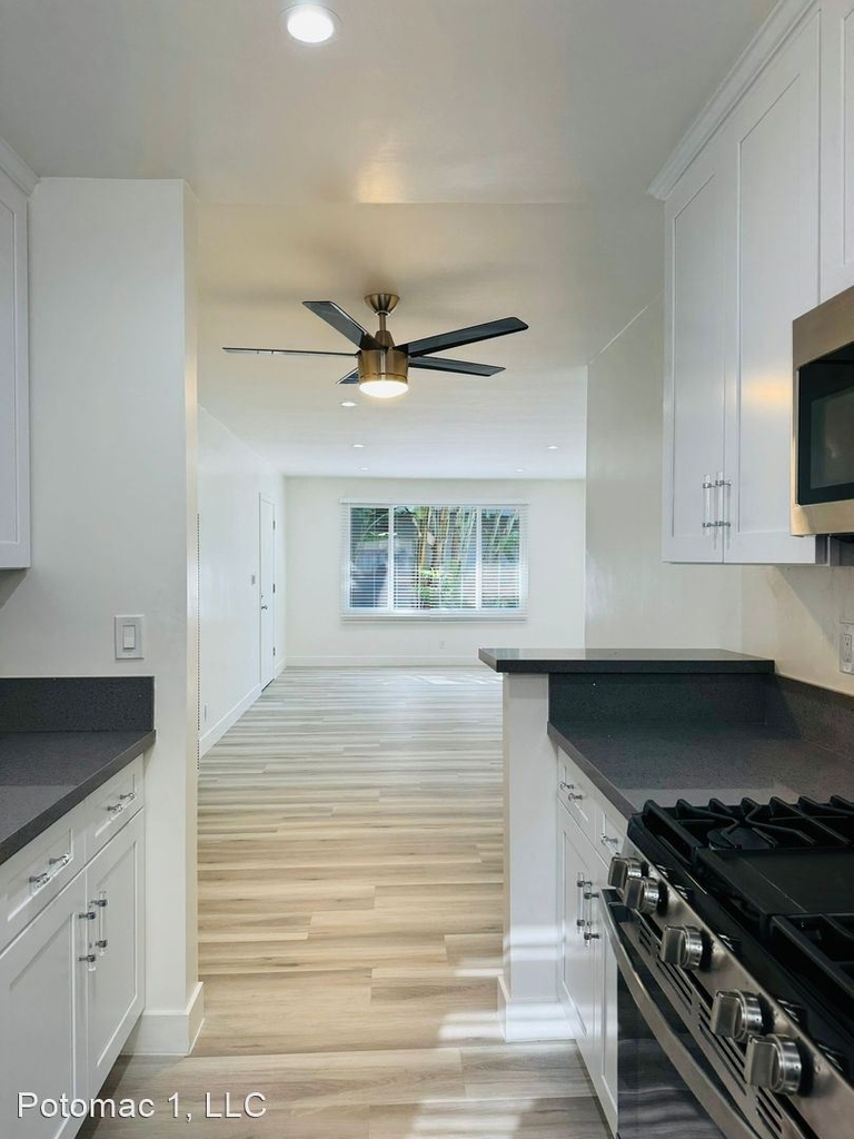 3844 Potomac Ave - Photo 0
