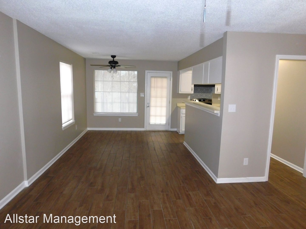 8078 Greenbrook Parkway - Photo 6