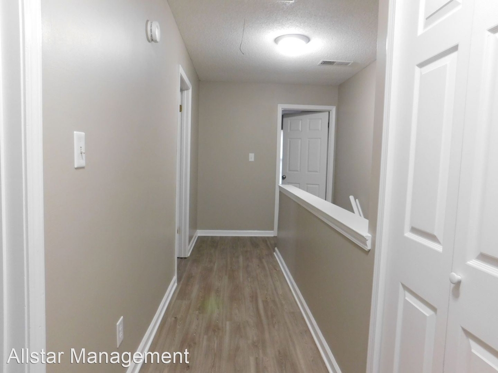 8078 Greenbrook Parkway - Photo 22