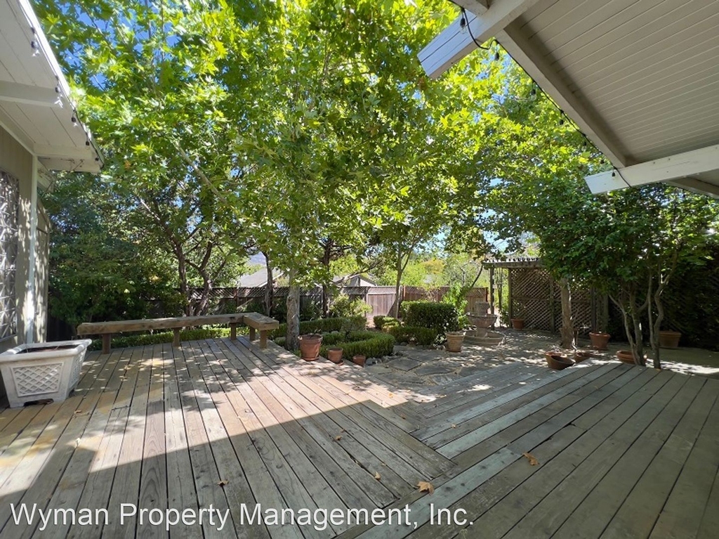 1822 Foothill Blvd - Photo 28