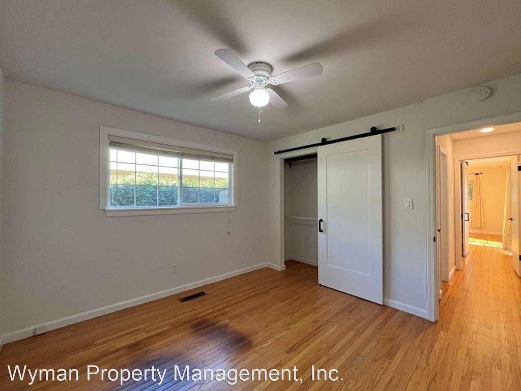 1822 Foothill Blvd - Photo 18