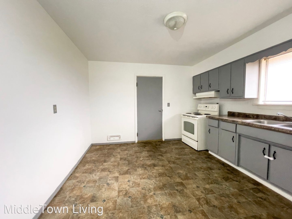 11421 E Jackson St. - Photo 2