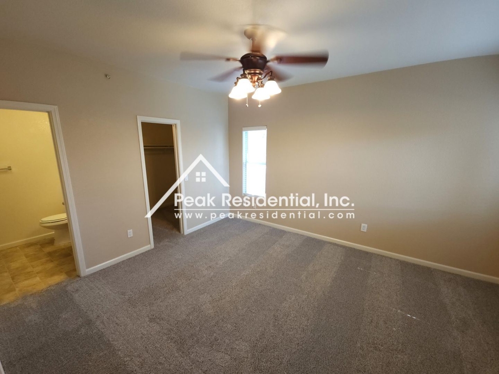 10001 Woodcreek Oaks Blvd #1525 - Photo 13