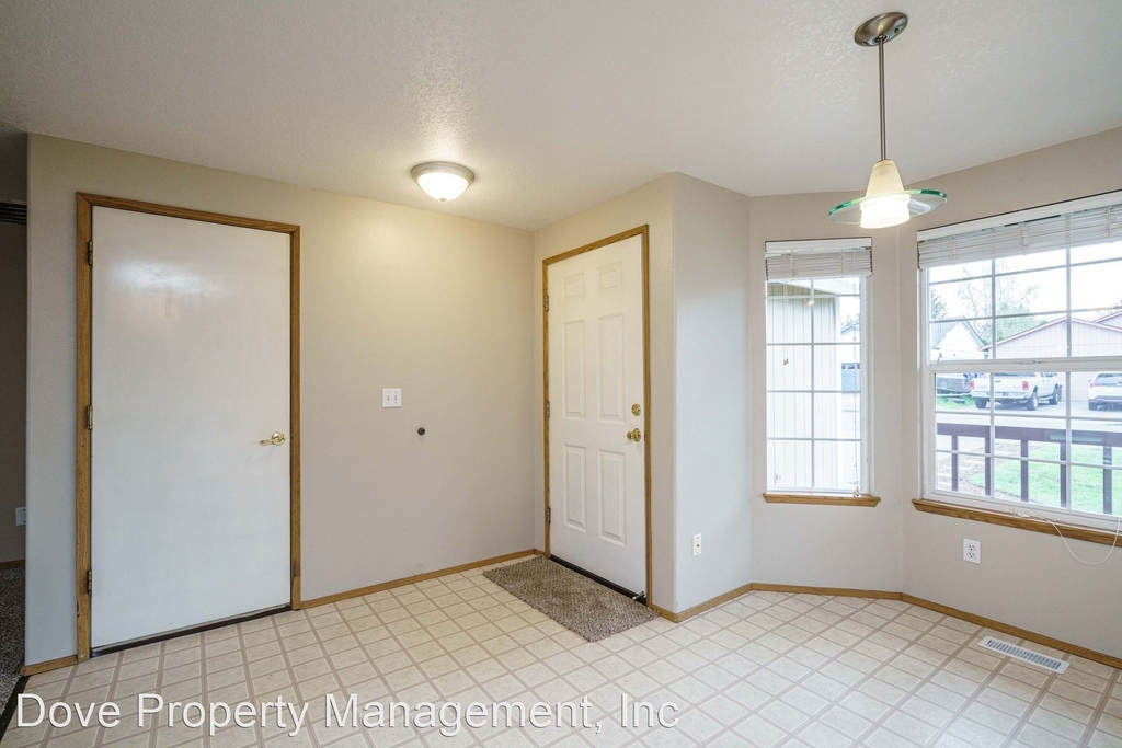 16001 Ne 77th Circle - Photo 3