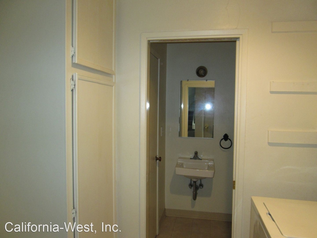 570 Peach St., #32 - Photo 7